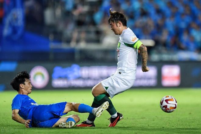 九游体育app官方下载-包含窗口期本菲卡备战亚冠；外线爆发细节曝光；媒体盛赞；团队化学反应显著的词条