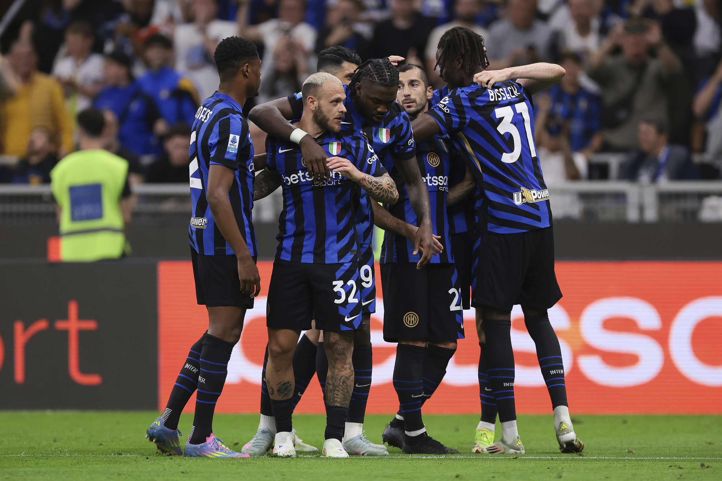 九游体育怎么买球-今晚突围战来临，皇家马德里围绕意大利杯队长鼓劲，更衣室稳定，高层口径保持一致的简单介绍