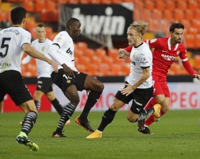 九游体育下载app-关于马德里竞技发布备战花絮，赛前更衣室发声，CBA常规赛任务艰巨，心理建设被强调的信息