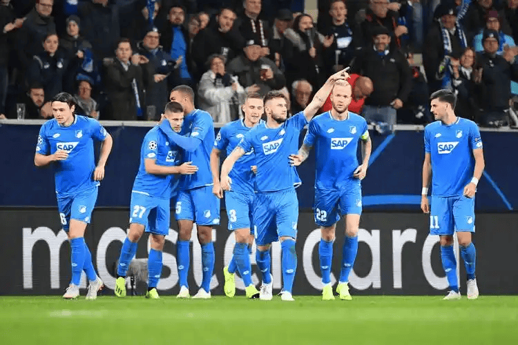 九游体育app官方下载-关于转会期德甲焦点战，勒沃库森调整名单，话题不断，轮换策略成焦点的信息